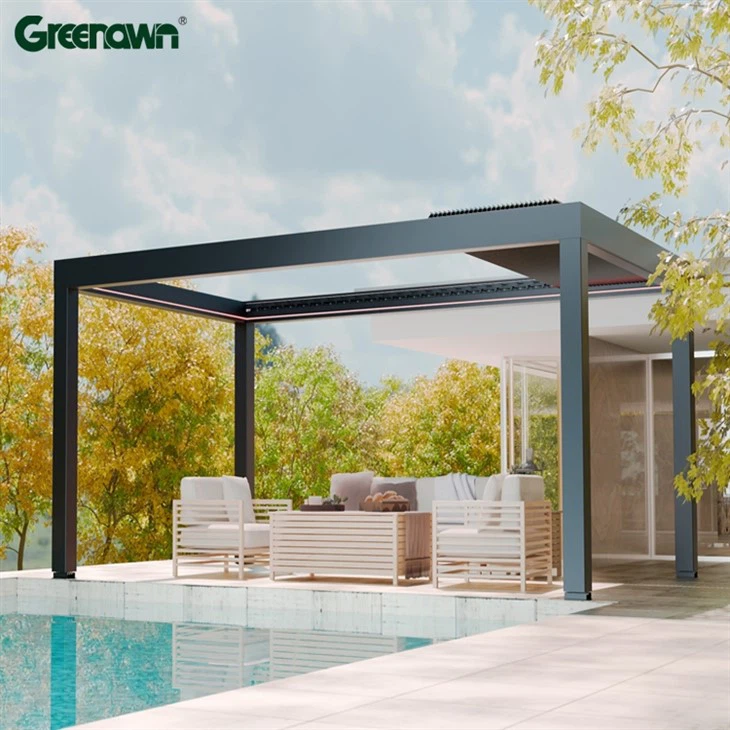 Pergola med uttrekkbar tak